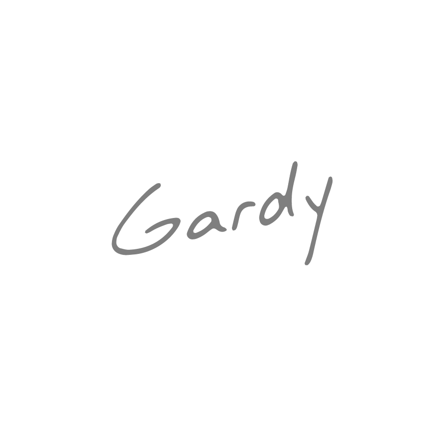 Ryan Gardner Signature