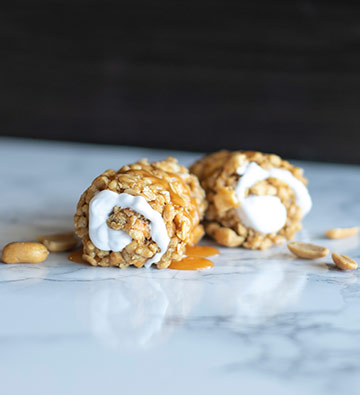 Caramel Roll | Food Photography